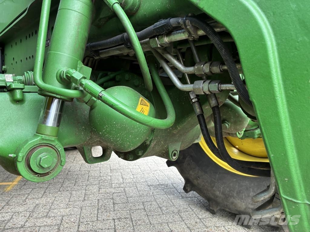John Deere 6250R Traktori