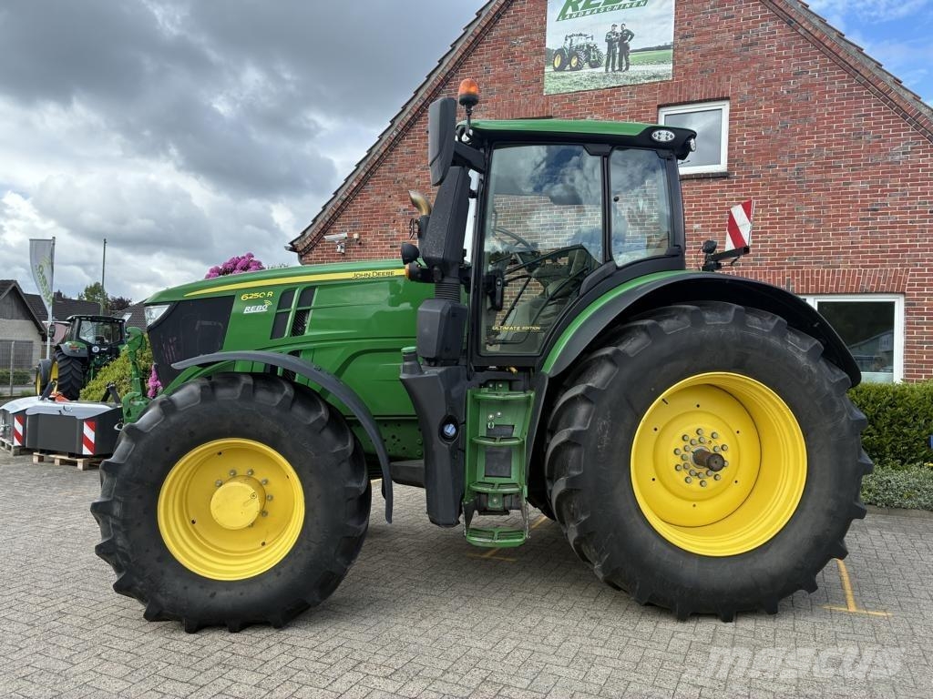 John Deere 6250R Traktori