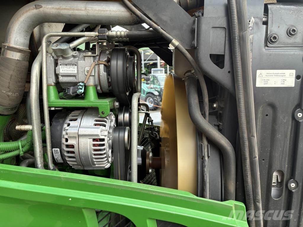 John Deere 6250R Traktori