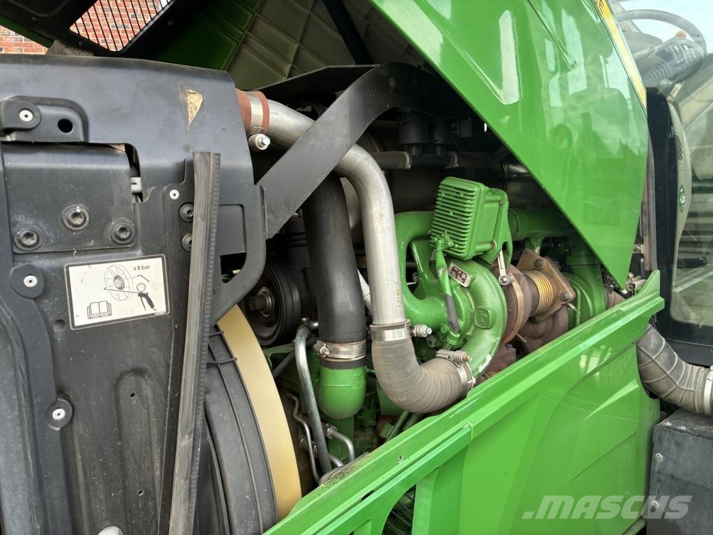 John Deere 6250R Traktori