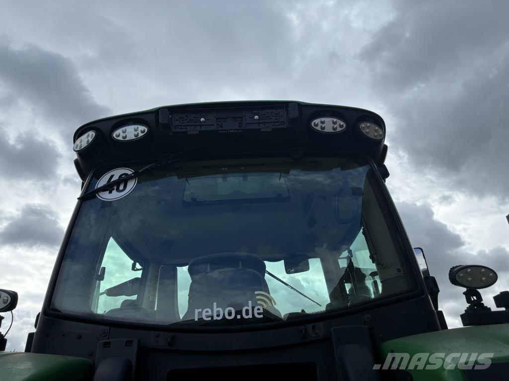 John Deere 6250R Traktori
