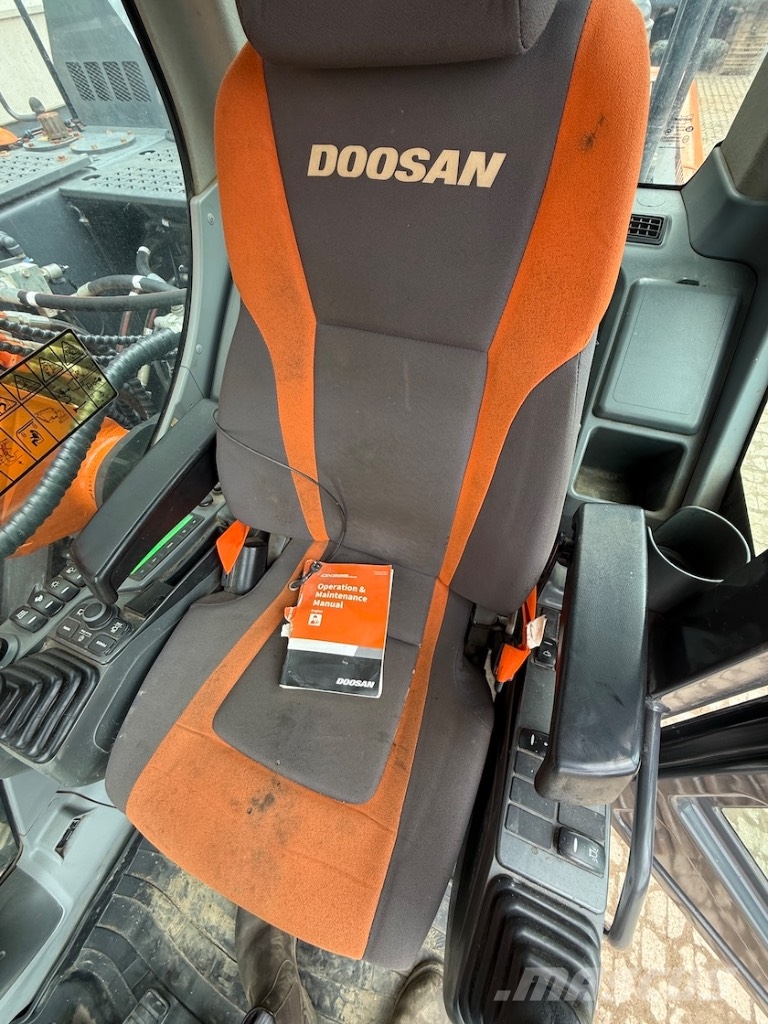 Doosan DX 225 LC-5 - DX 225 LC - DX 225 Bagri goseničarji