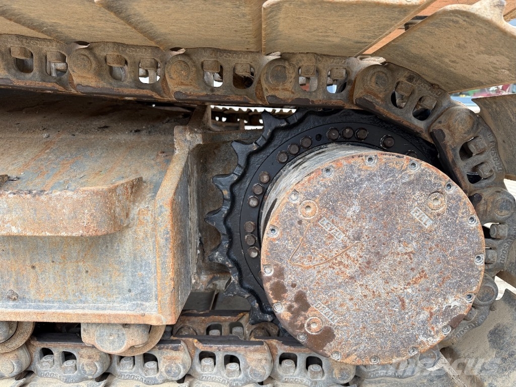 Doosan DX 225 LC-5 - DX 225 LC - DX 225 Bagri goseničarji