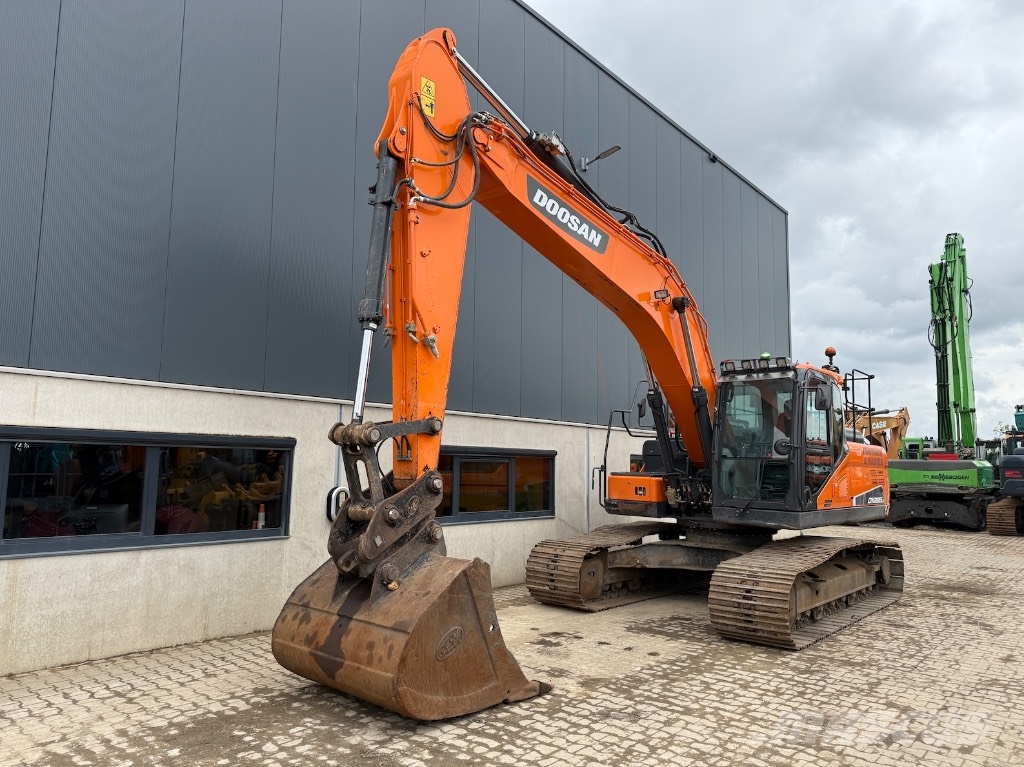 Doosan DX 225 LC-5 - DX 225 LC - DX 225 Bagri goseničarji