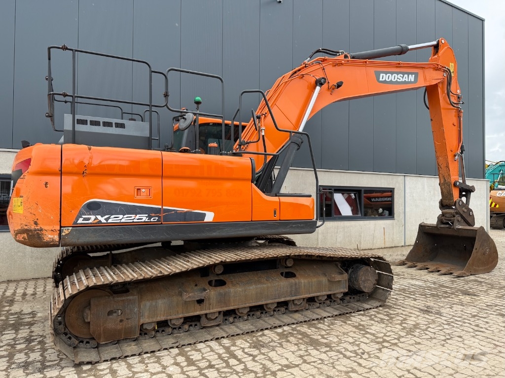 Doosan DX 225 LC-5 - DX 225 LC - DX 225 Bagri goseničarji