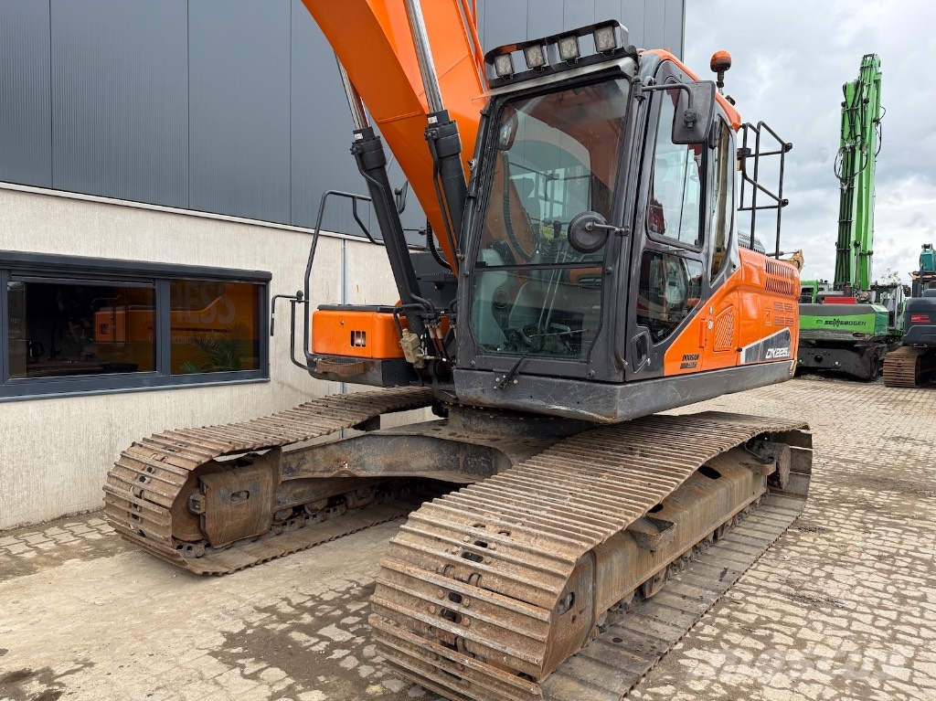 Doosan DX 225 LC-5 - DX 225 LC - DX 225 Bagri goseničarji
