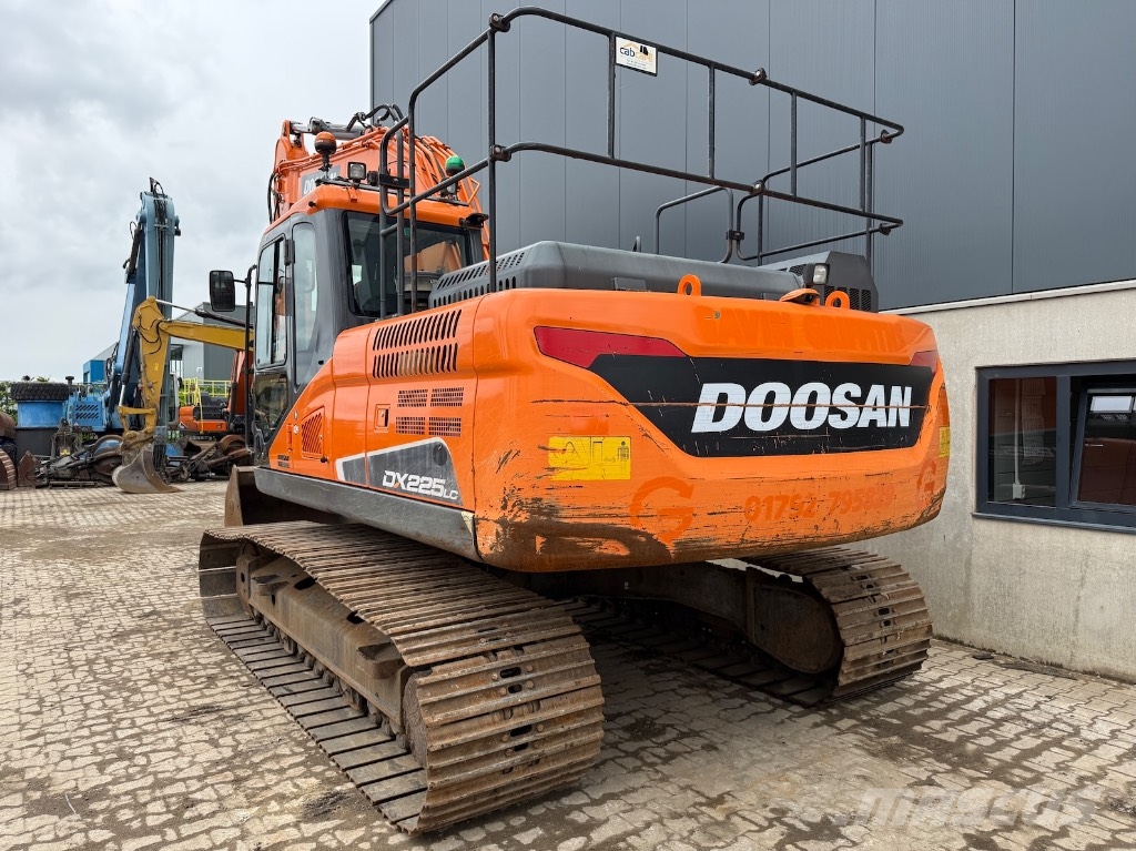 Doosan DX 225 LC-5 - DX 225 LC - DX 225 Bagri goseničarji