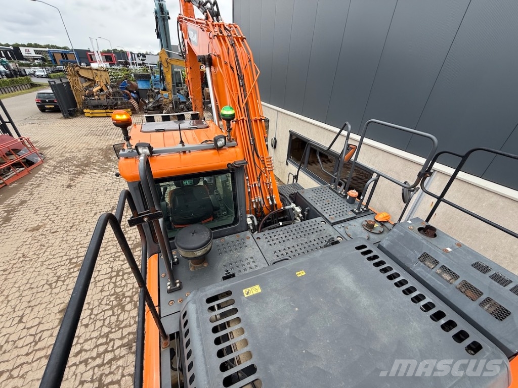 Doosan DX 225 LC-5 - DX 225 LC - DX 225 Bagri goseničarji