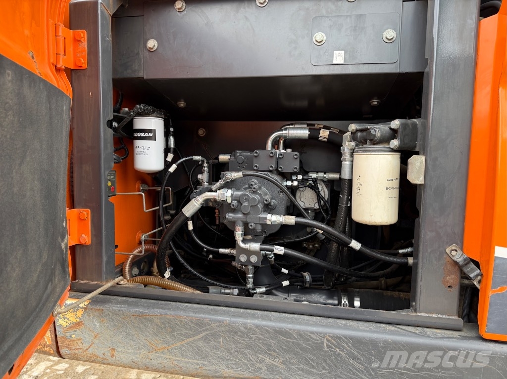 Doosan DX 225 LC-5 - DX 225 LC - DX 225 Bagri goseničarji
