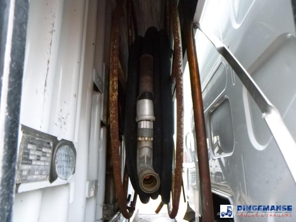 Renault Midlum 220 dci 4x2 fuel tank 10.5 m3 / 4 comp 탱커 트럭