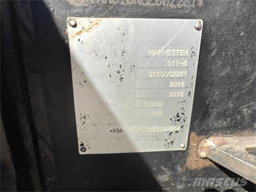 Komatsu 911.6 Харвестери