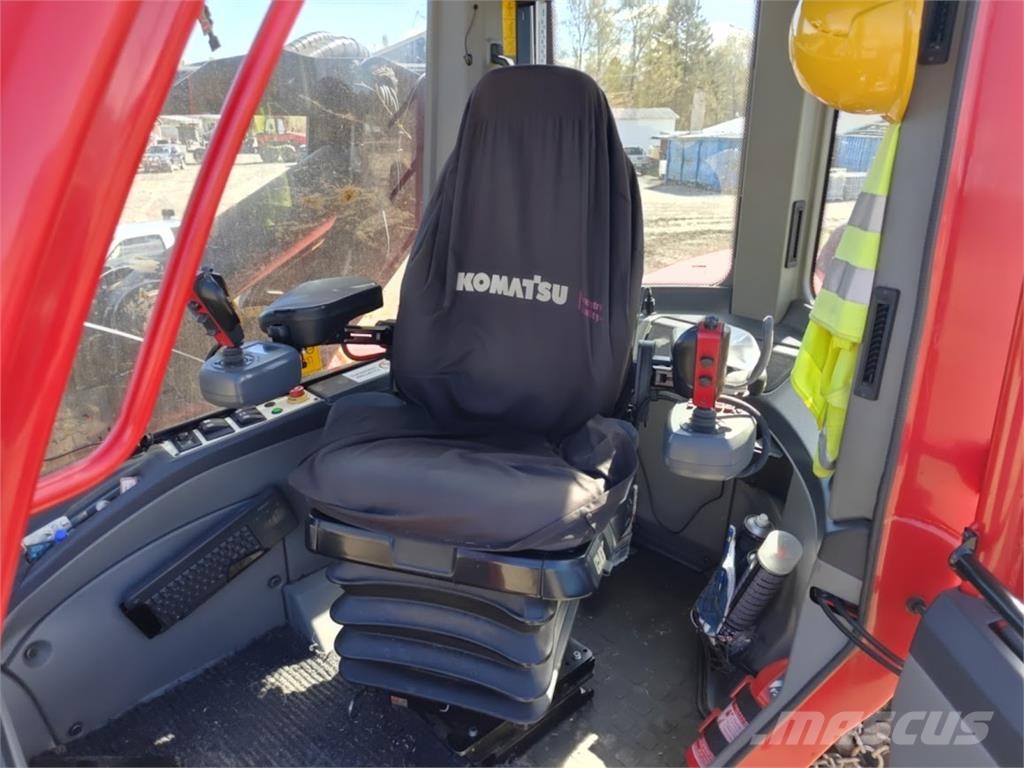 Komatsu 911.6 Харвестери