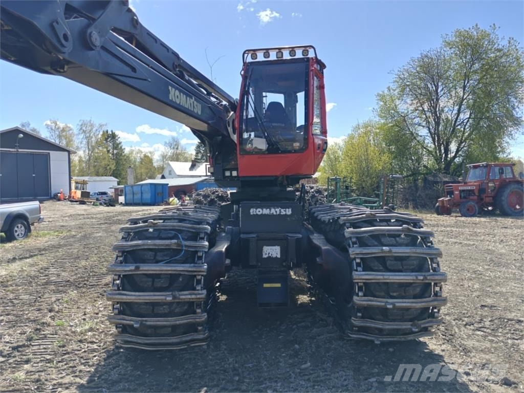 Komatsu 911.6 Харвестери