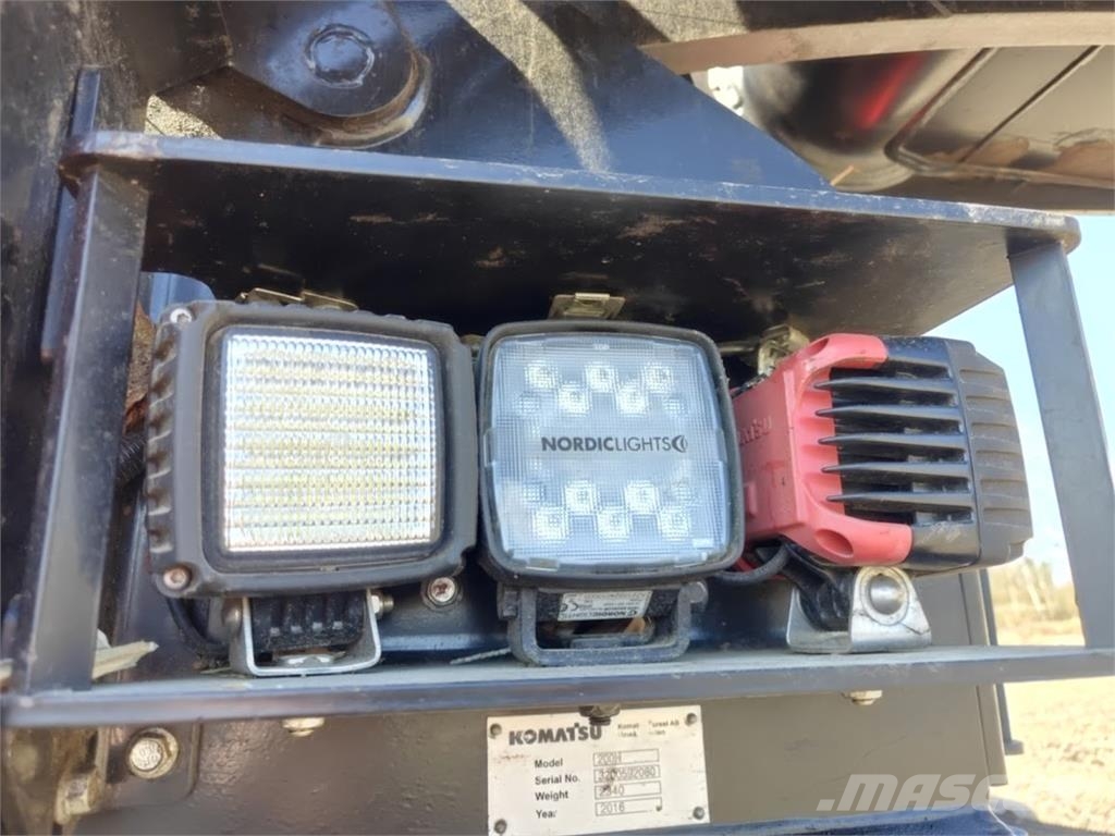Komatsu 911.6 Харвестери