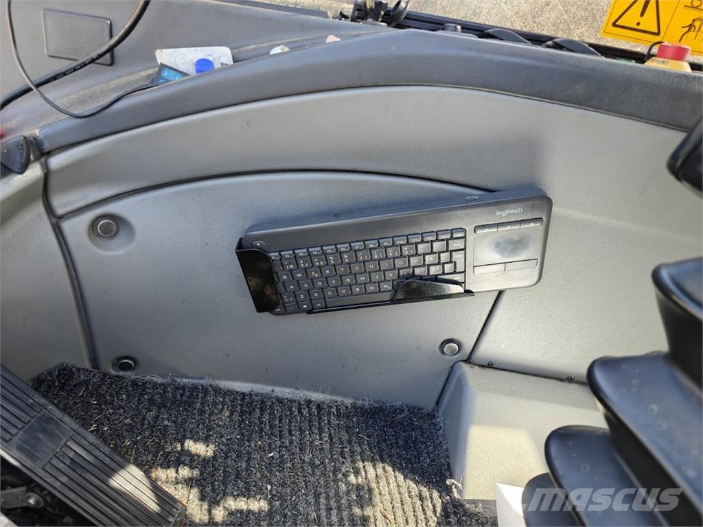 Komatsu 911.6 Харвестери