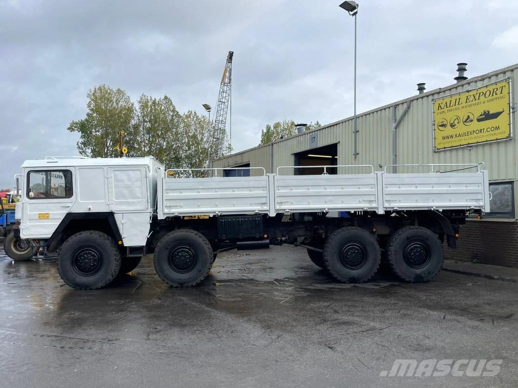 MAN KAT 8x8 V8 Deutz Engine Open Box Crane Low Mileage Caminhões de mesa/dropside