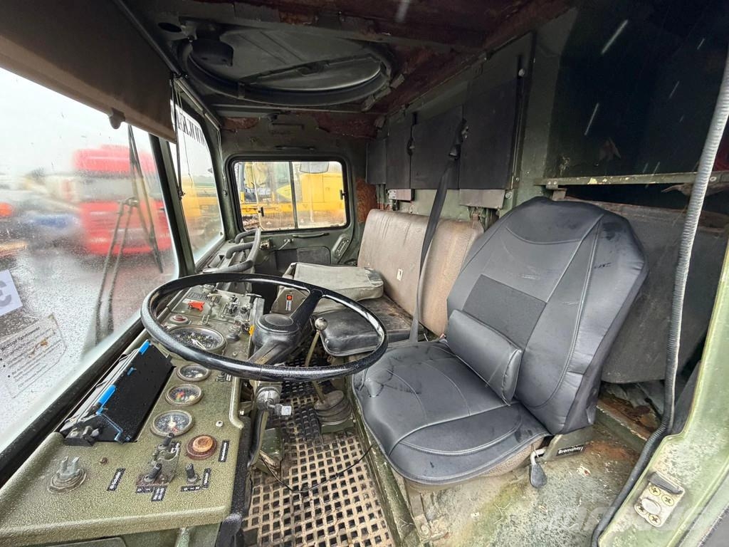 MAN KAT 8x8 V8 Deutz Engine Open Box Crane Low Mileage Caminhões de mesa/dropside