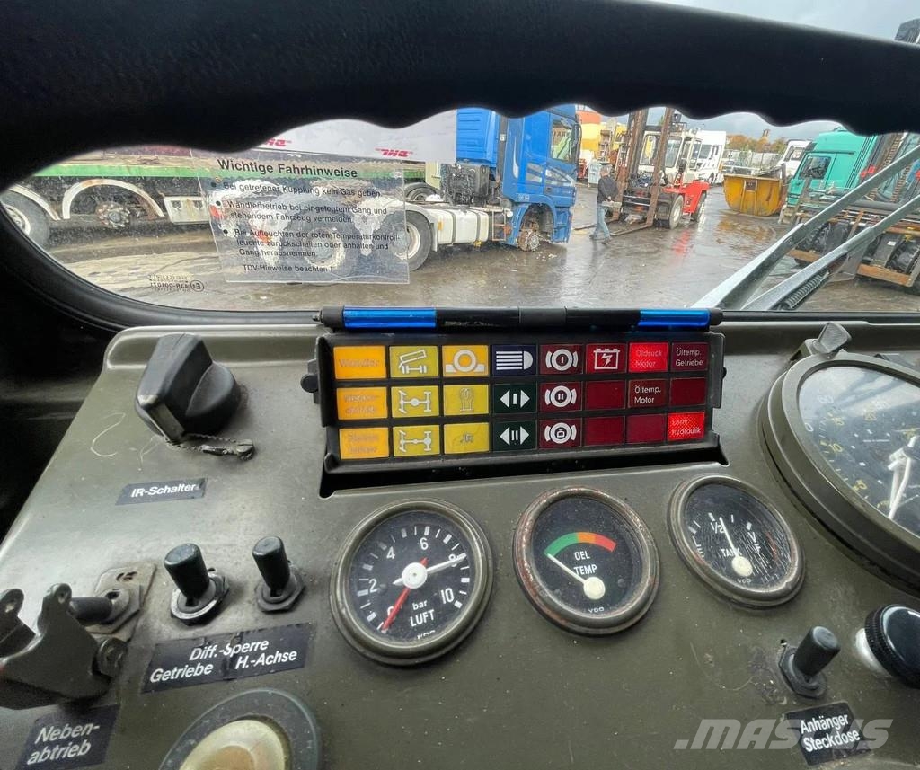 MAN KAT 8x8 V8 Deutz Engine Open Box Crane Low Mileage Caminhões de mesa/dropside