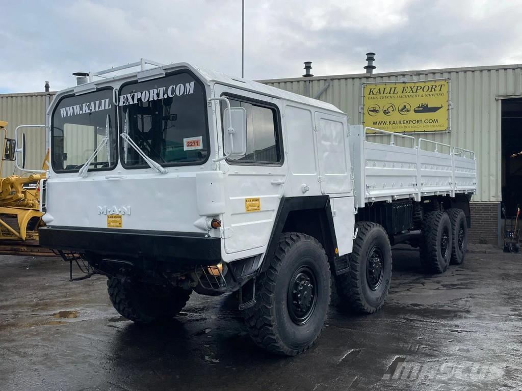 MAN KAT 8x8 V8 Deutz Engine Open Box Crane Low Mileage Caminhões de mesa/dropside