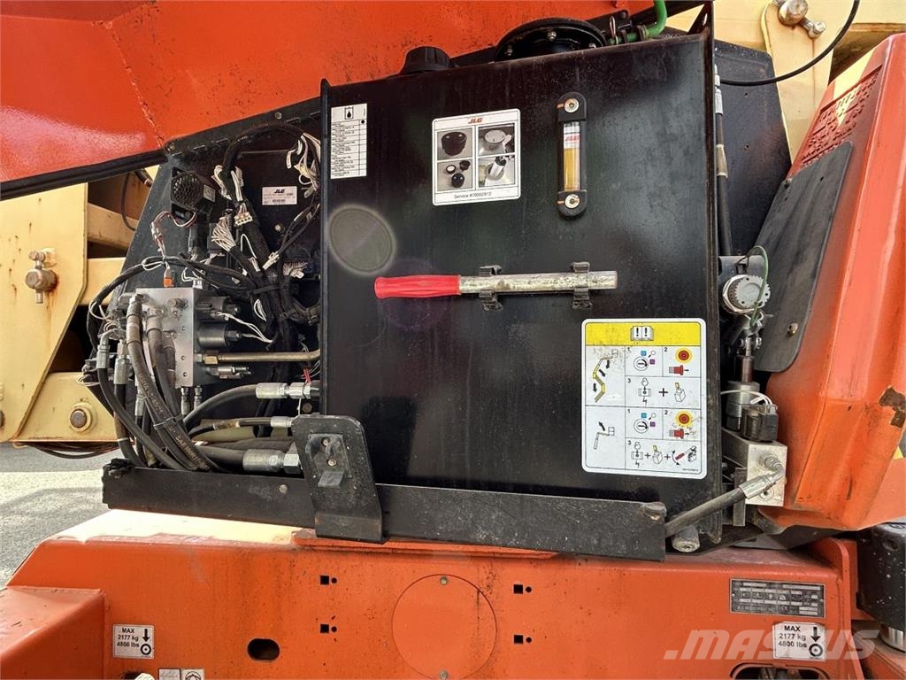 JLG 340AJ (4972) Karos emelők
