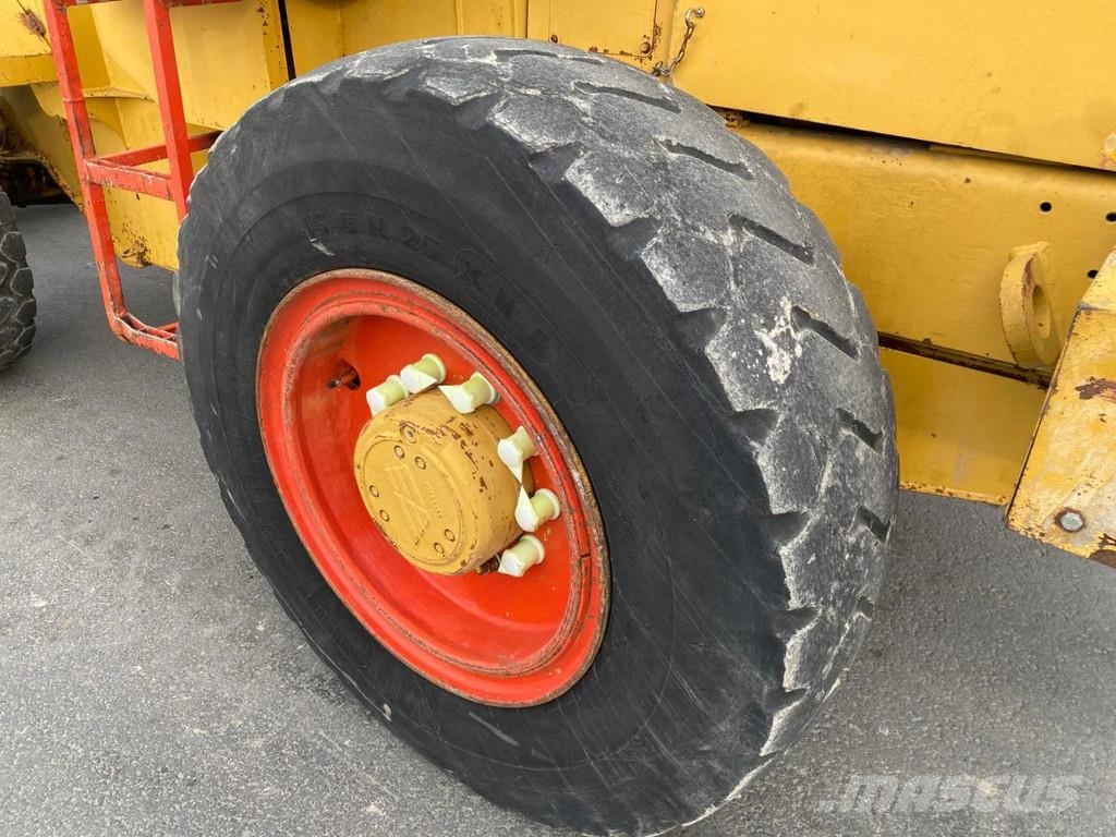 Fiat Allis FR9B TURBO لوادر بعجل