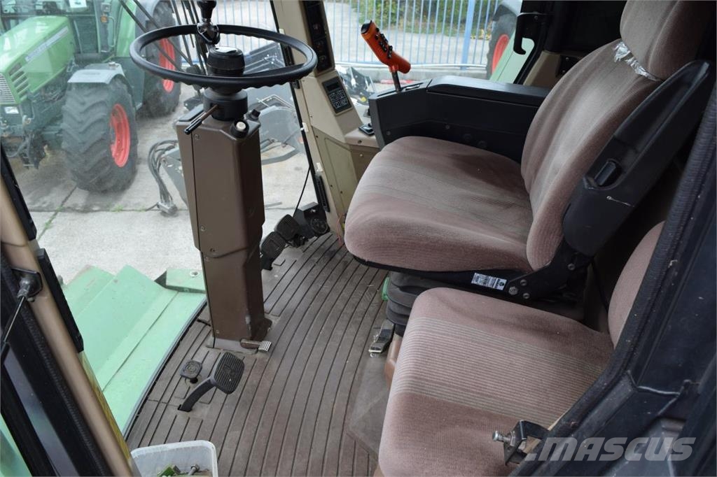 John Deere 2066 Mietitrebbiatrici