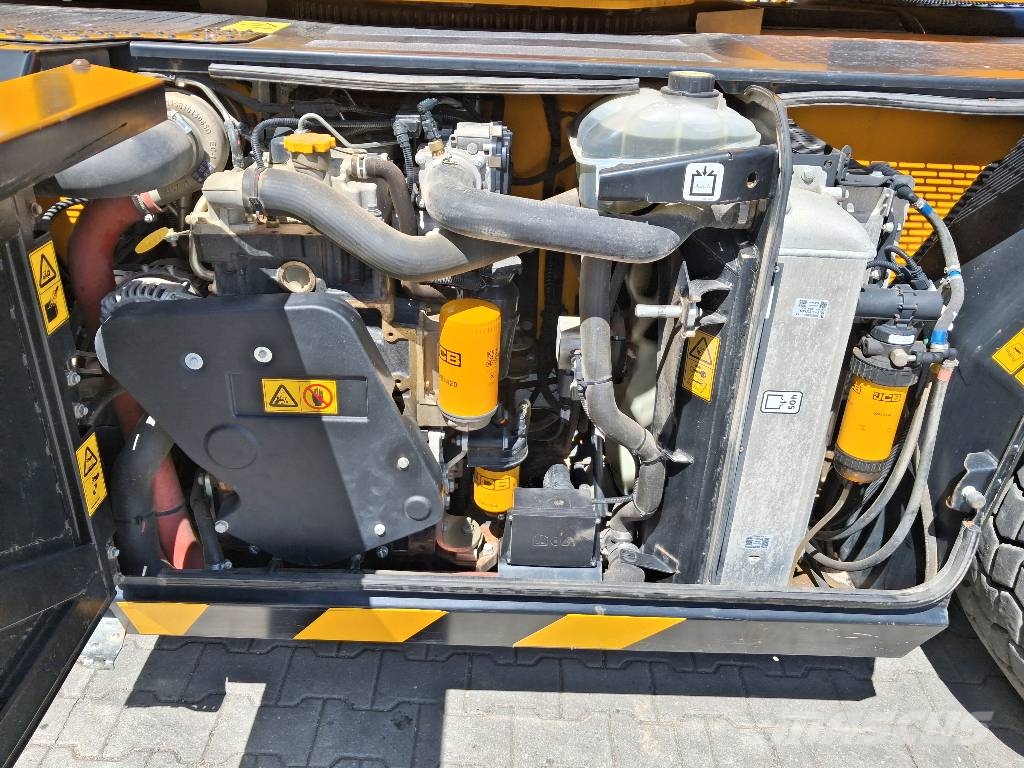 JCB 555-210 R Pale gommate telescopiche