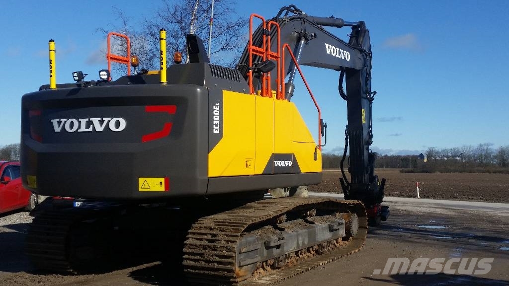 Volvo EC 300 E , Uthyres 履带挖掘机