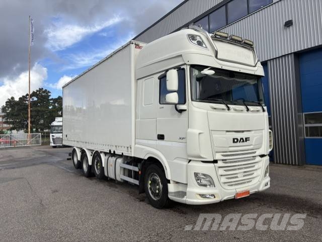 DAF XF 530 FAK 8X2 Umpikorikuorma-autot