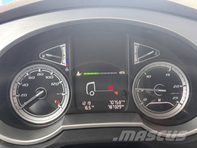 DAF XF 530 FAK 8X2 Umpikorikuorma-autot
