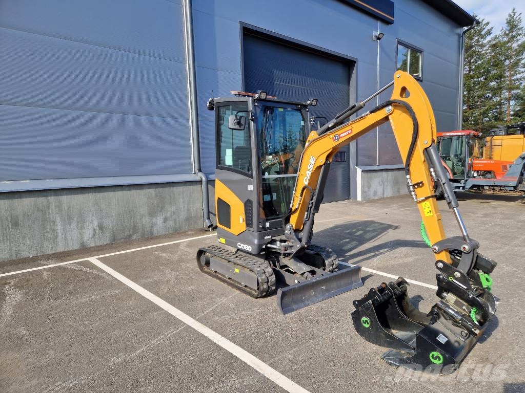 CASE CX 18 D Pyörittäjällä Mini excavators < 7t (Mini diggers)