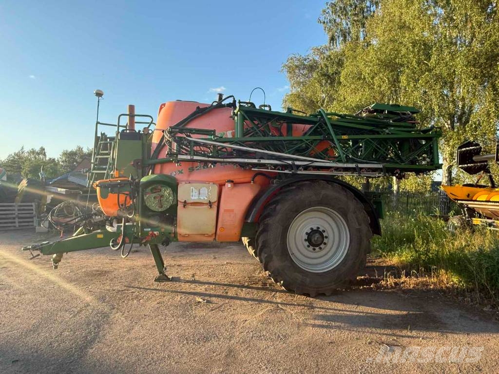 Amazone UX 5200 Anhängespritzen