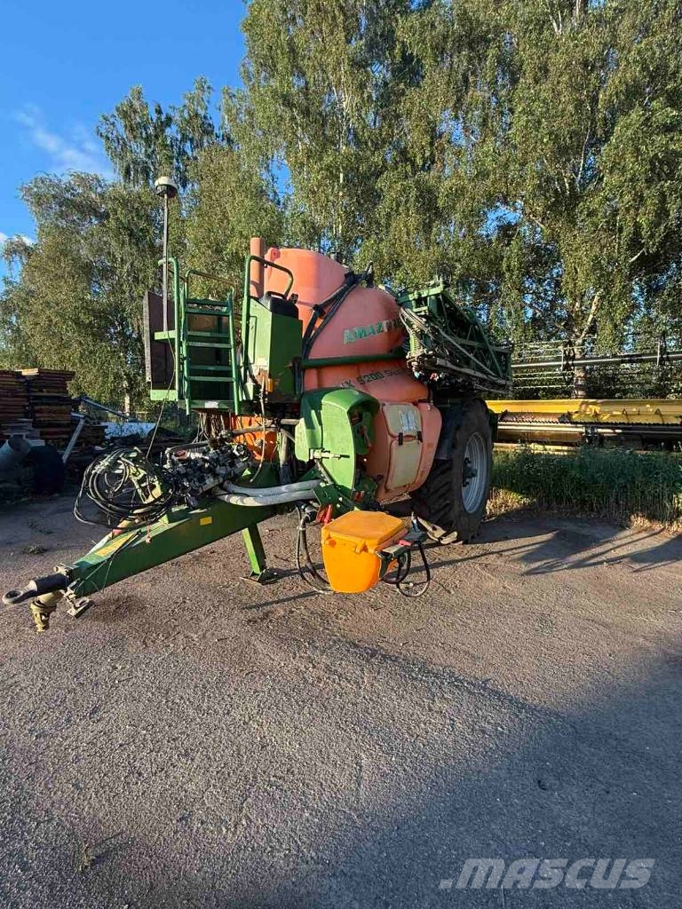 Amazone UX 5200 Anhängespritzen