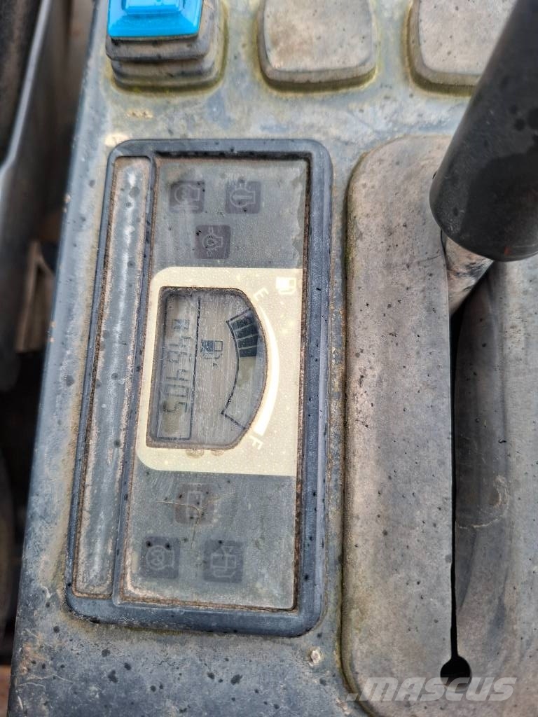 Hitachi ZX 19 U-5 Mini kotrók < 7t
