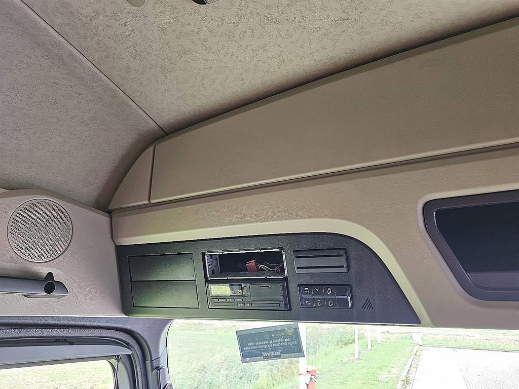 Mercedes-Benz ACTROS 2548 6X2 RETARDER WB490 شاحنات قابلة للفك