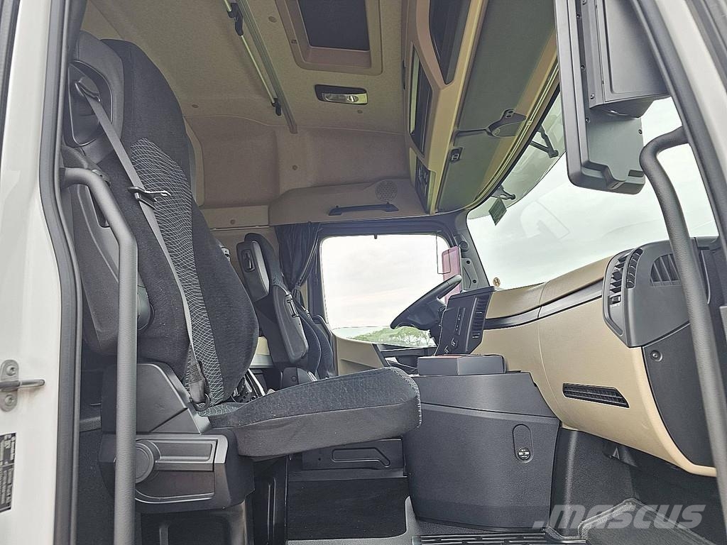 Mercedes-Benz ACTROS 2548 6X2 RETARDER WB490 شاحنات قابلة للفك