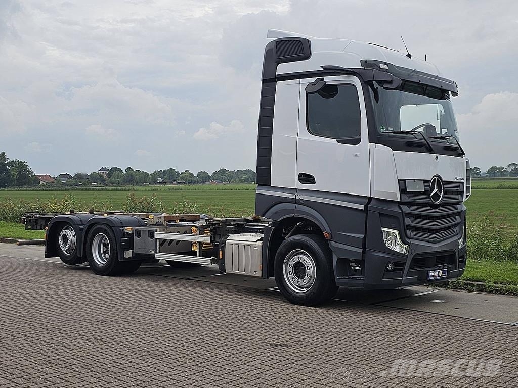 Mercedes-Benz ACTROS 2548 6X2 RETARDER WB490 شاحنات قابلة للفك