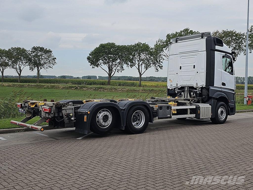 Mercedes-Benz ACTROS 2548 6X2 RETARDER WB490 شاحنات قابلة للفك
