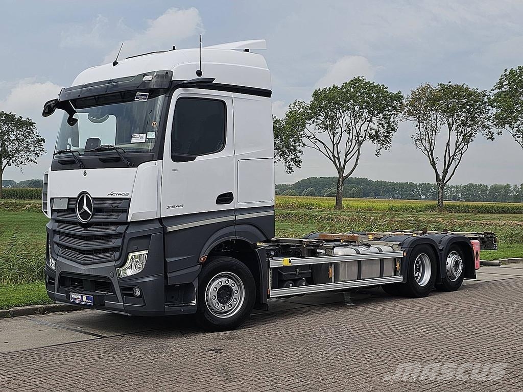Mercedes-Benz ACTROS 2548 6X2 RETARDER WB490 شاحنات قابلة للفك
