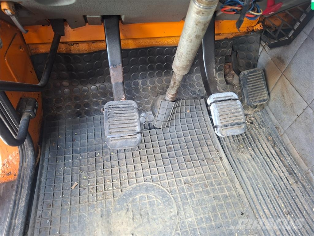 Tatra T 815 TERRNO 4X4.2 + NÁSTAVBA SYPAČ-SYKO 5H + RADL Camion ribaltabili