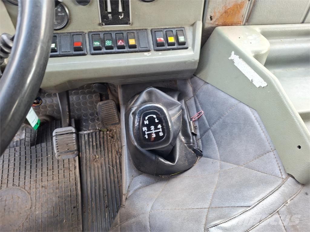 Tatra T 815 TERRNO 4X4.2 + NÁSTAVBA SYPAČ-SYKO 5H + RADL Camion ribaltabili
