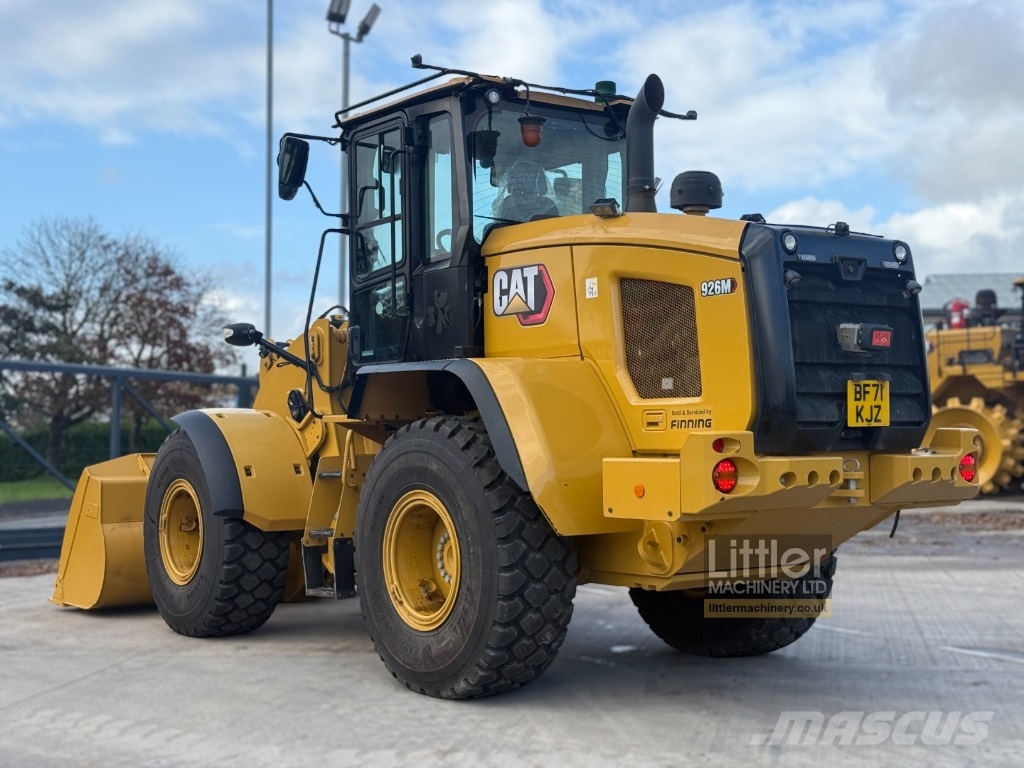 CAT 926 M Gumikerekes homlokrakodók
