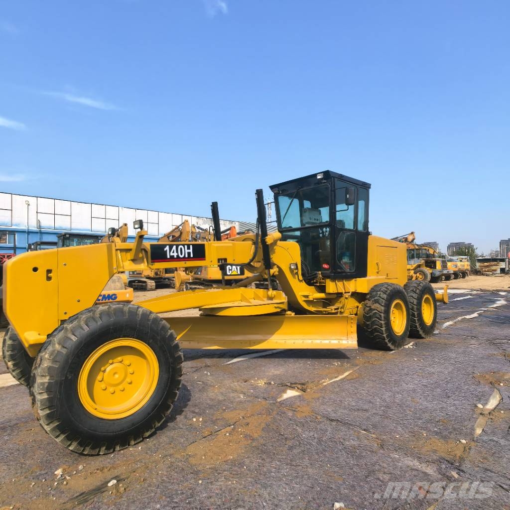 CAT 140 Greideri