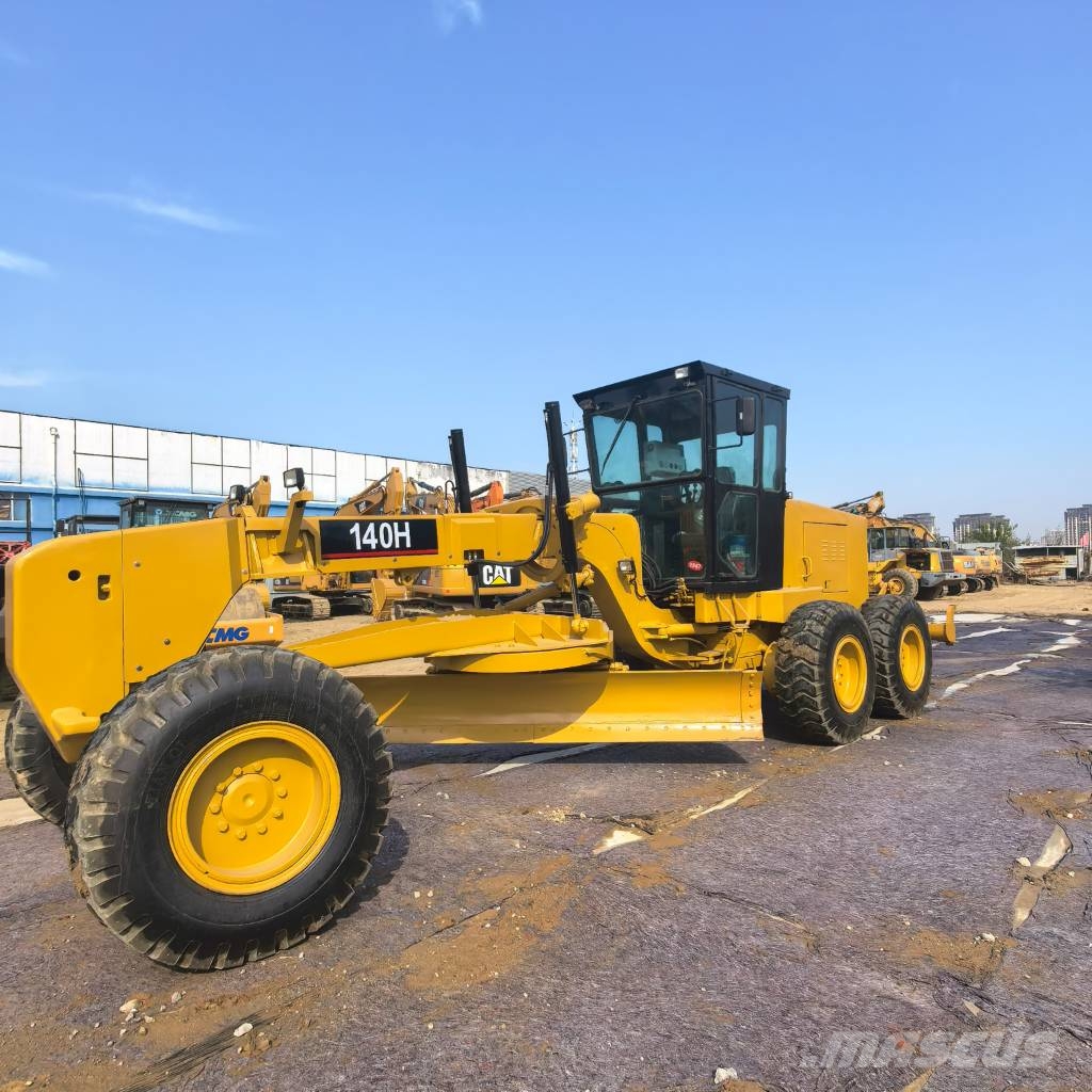 CAT 140 Greideri