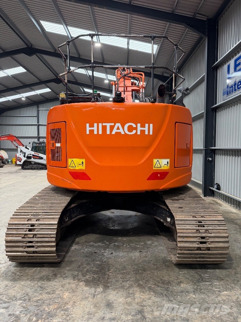 Hitachi ZX 225 US LC-6 Rupsgraafmachines