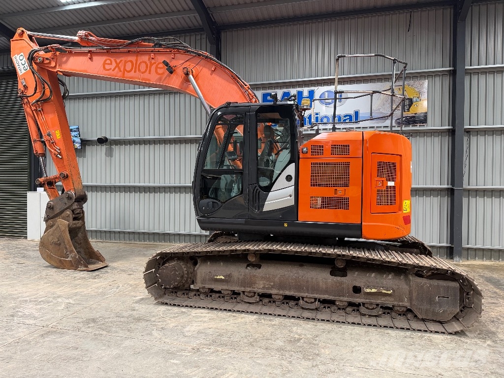 Hitachi ZX 225 US LC-6 Rupsgraafmachines
