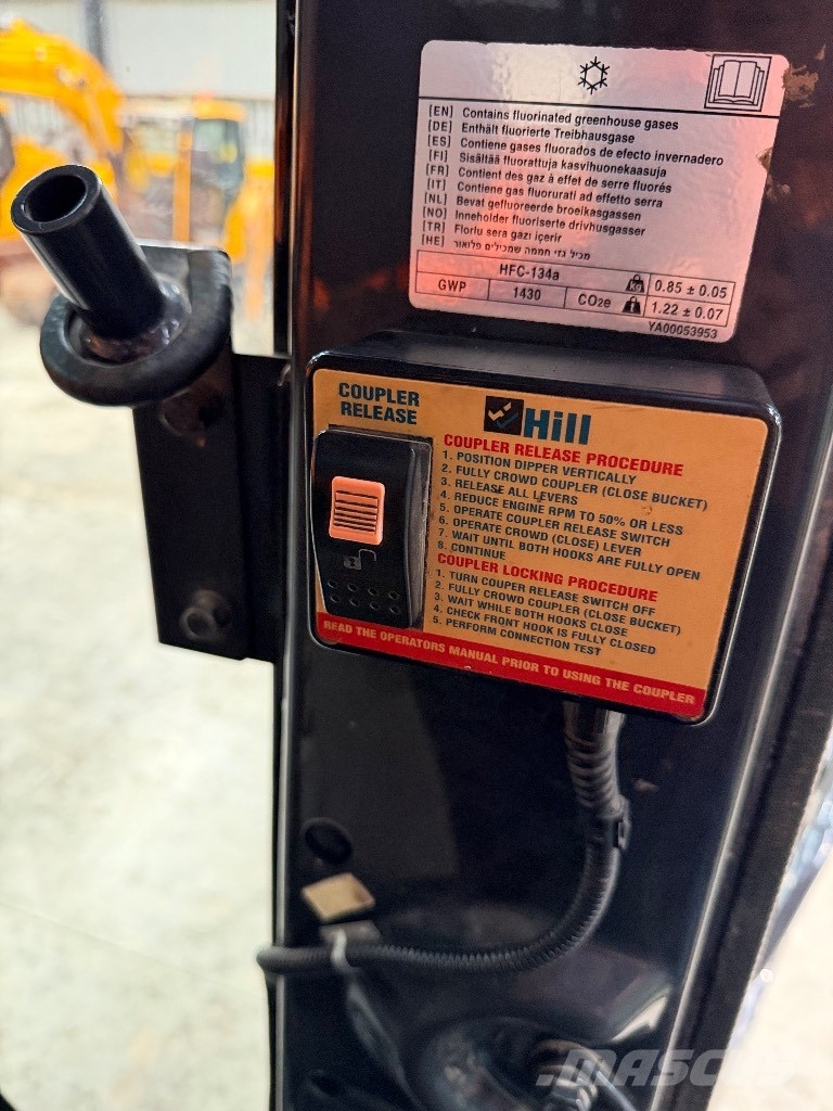 Hitachi ZX 225 US LC-6 Rupsgraafmachines