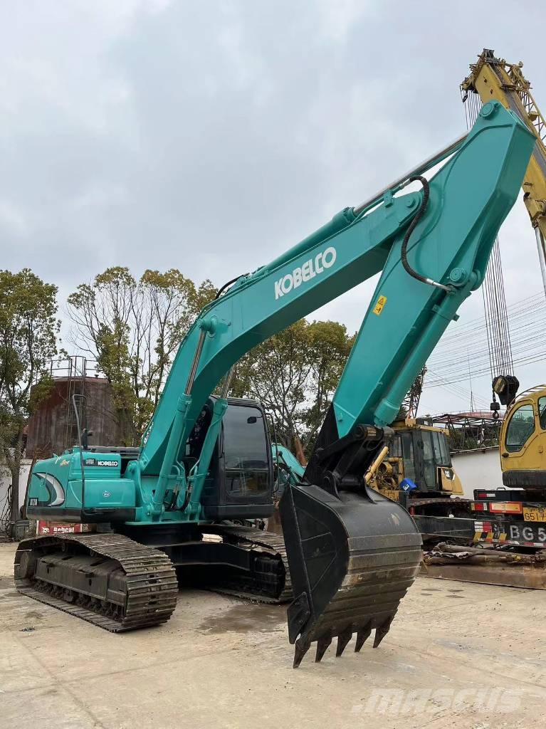 Kobelco SK 210 Lánctalpas kotrók
