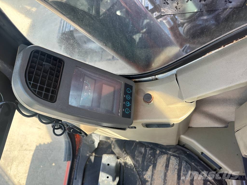 Doosan 300 Εκσκαφείς με ερπύστριες