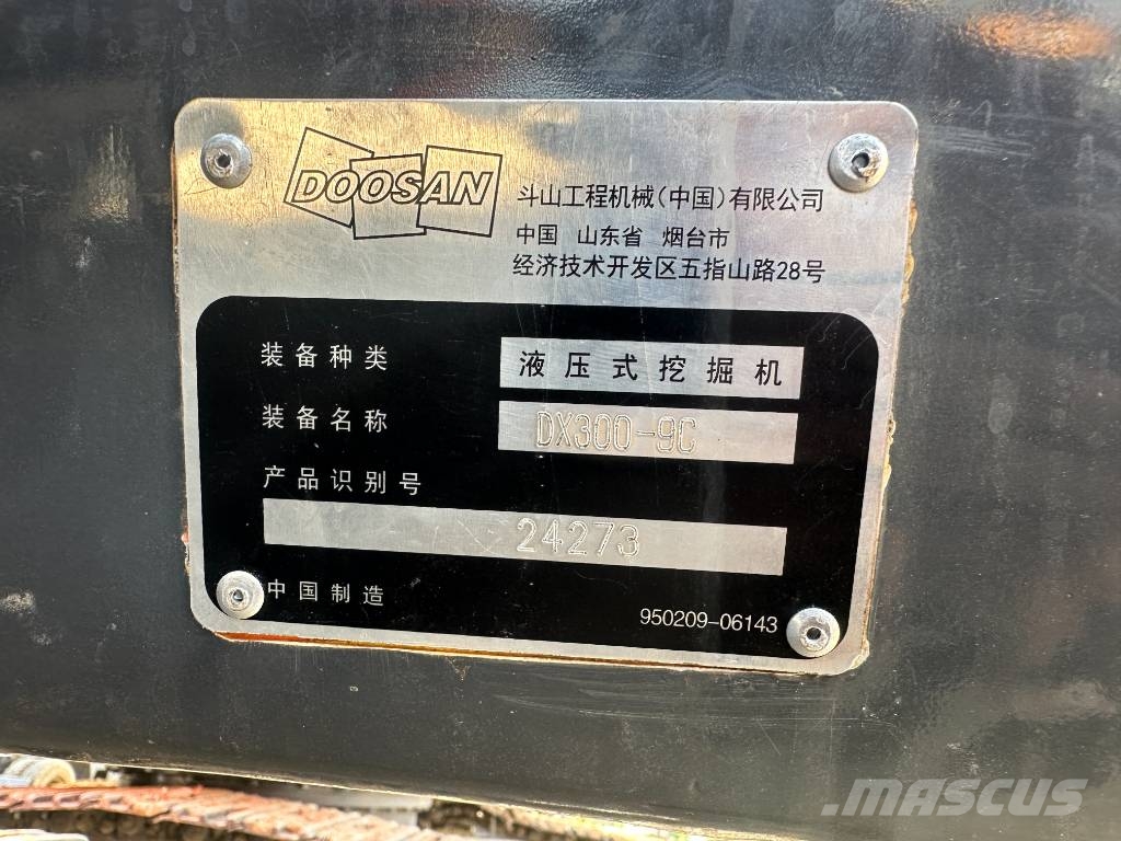 Doosan 300 Εκσκαφείς με ερπύστριες